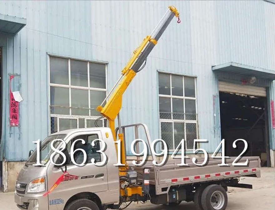 红原县车载吊机车载自走可移动式车载吊机全电动液压吊机绞盘油压随车吊出租